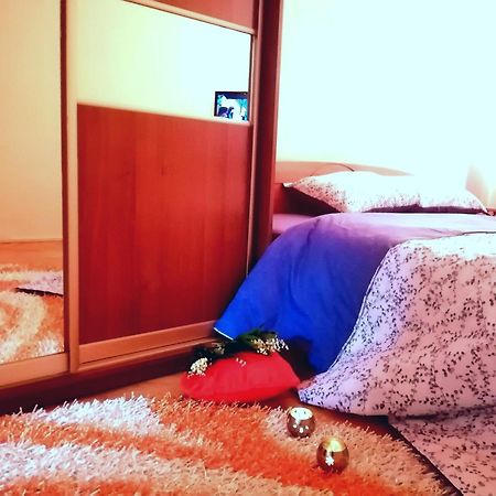 Апартаменты Flat On Sheptytskykh Львов Экстерьер фото